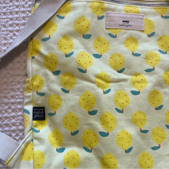 Petit Jour Lemon Messenger Backpack NWT - Picture 6 of 7